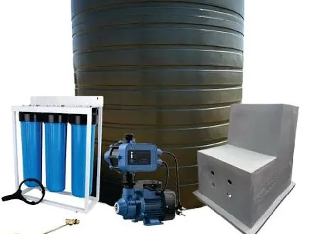 Water storage tank with filtration and pump equipment